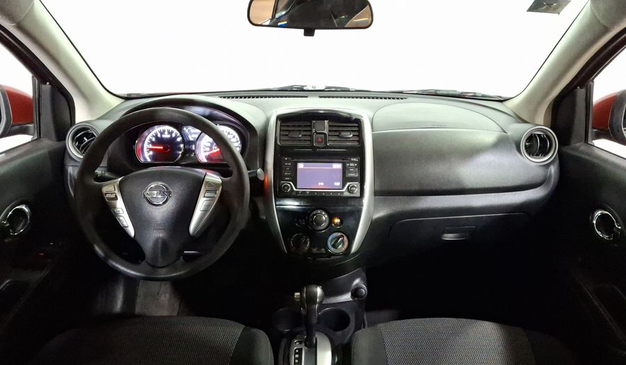 Nissan Versa 1.6 ADVANCE AUTO Sedan 2017