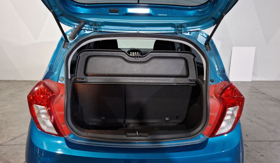 Chevrolet Spark 1.4 PREMIER C Hatchback 2021