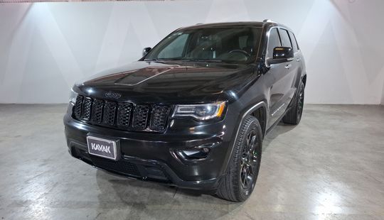 Jeep • Grand Cherokee