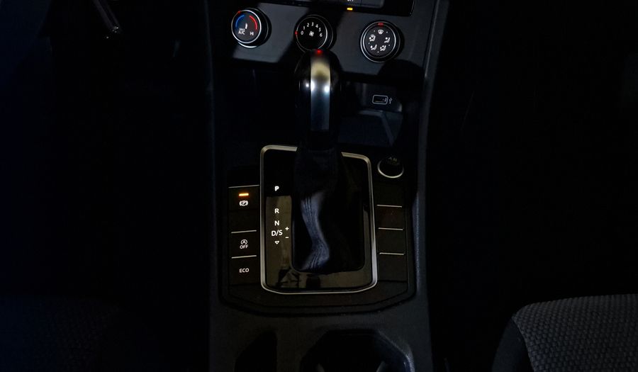 Volkswagen Jetta 1.4 COMFORTLINE AUTO Sedan 2019