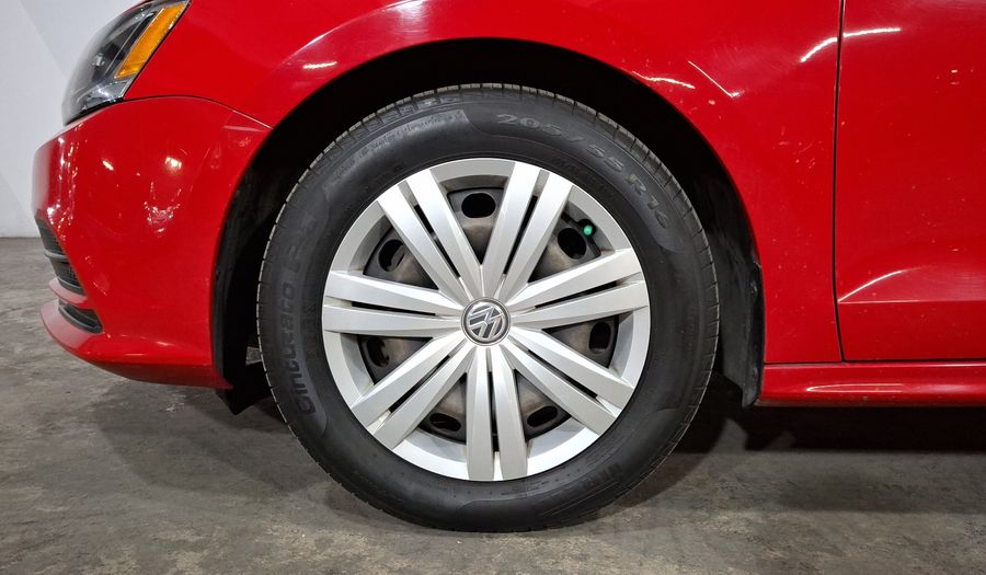 Volkswagen Jetta 2.0 MT Sedan 2016