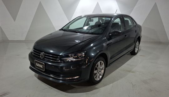 Volkswagen • Vento