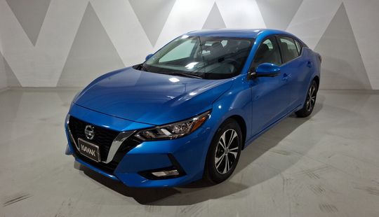 Nissan • Sentra