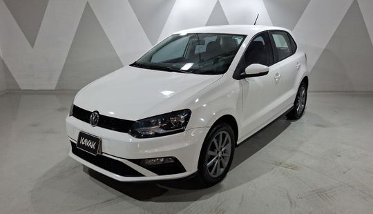 Volkswagen • Polo