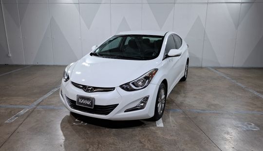 Hyundai • Elantra