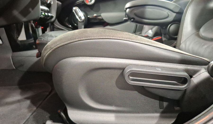 Mini Cooper S 2.0 COOPER HOT CHILI DCT Hatchback 2020