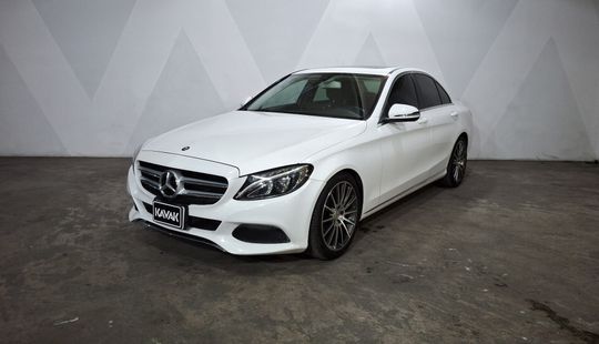Mercedes Benz • Clase C
