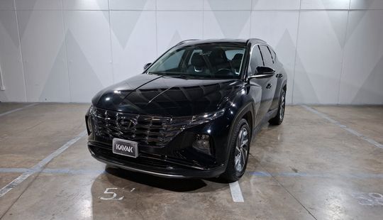 Hyundai • Tucson