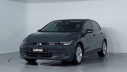 Volkswagen • Golf