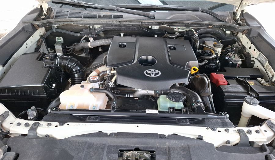 Toyota Hilux 2.4 TDI DX 4WD C/D Pickup 2019