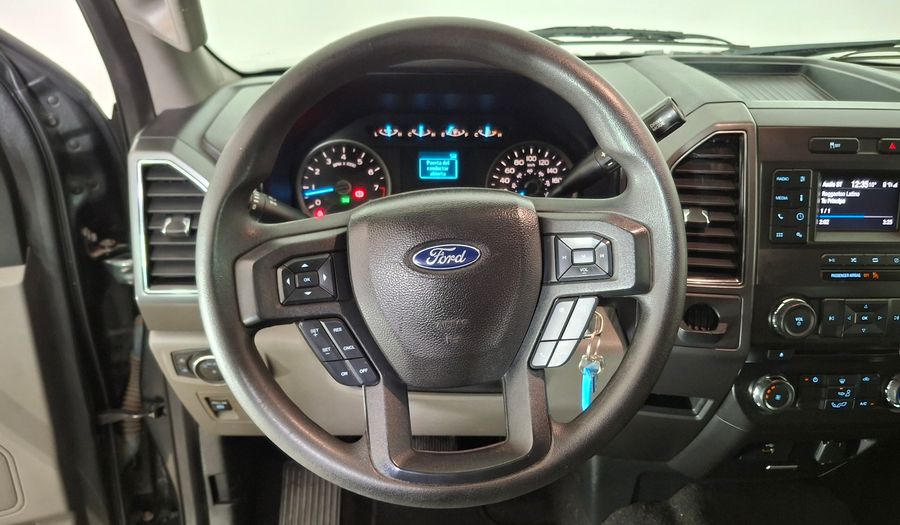 Ford F-150 3.3 XLT AUTO DOUBLE CAB Pickup 2019