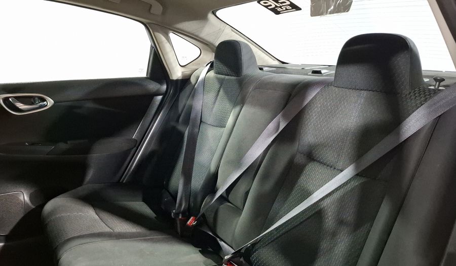 Nissan Sentra 1.8 SR NAVI CVT Sedan 2015