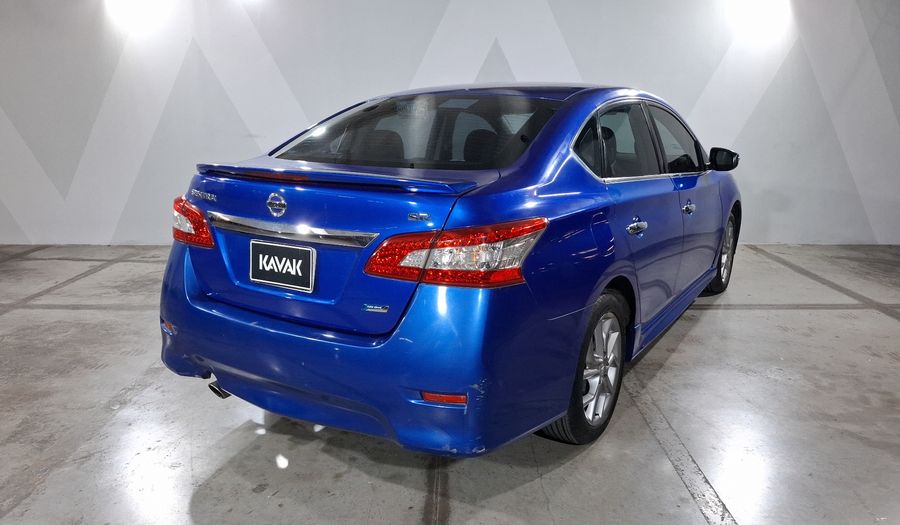 Nissan Sentra 1.8 SR NAVI CVT Sedan 2015