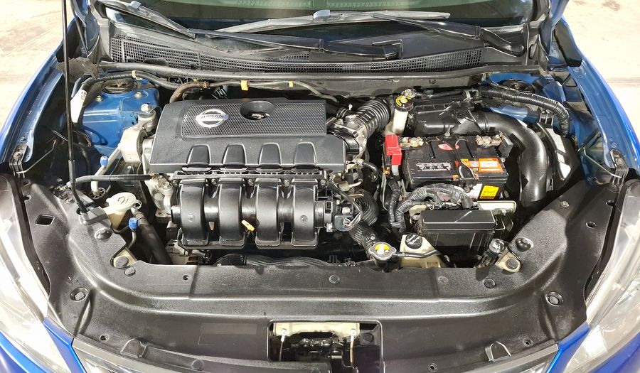 Nissan Sentra 1.8 SR NAVI CVT Sedan 2015