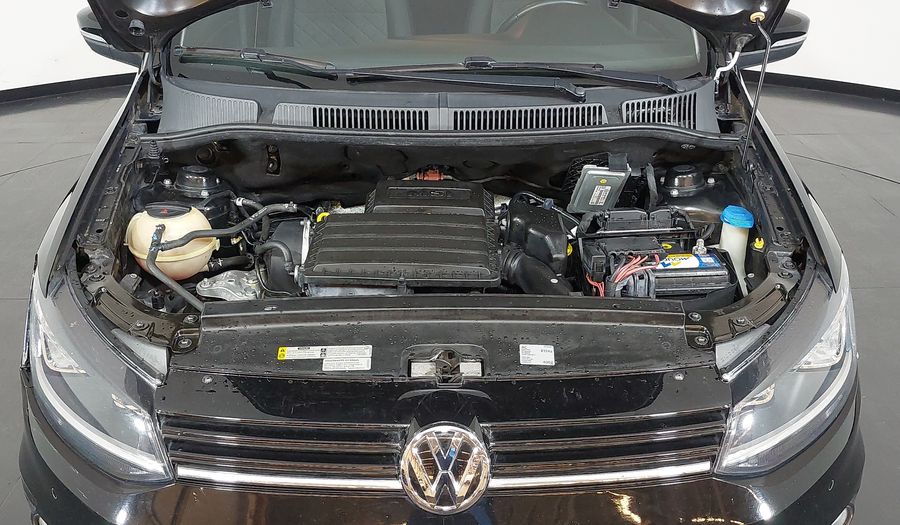 Volkswagen Fox MSI HIGHLINE Hatchback 2016