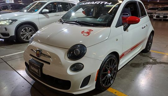 Fiat • 500