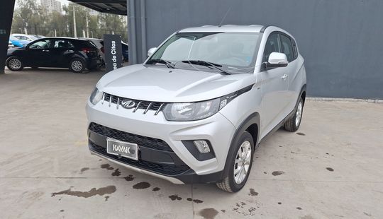 Mahindra • Kuv 100