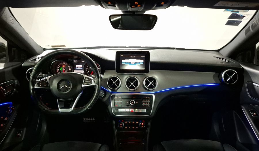 Mercedes Benz Clase Cla 2.0 CLA 250 CGI SPORT AT Coupe 2017