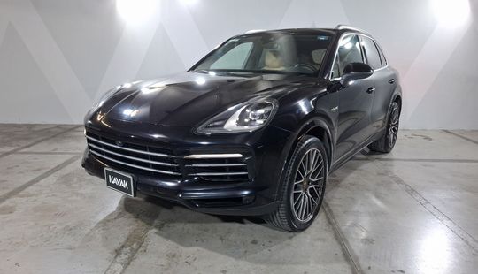Porsche • Cayenne