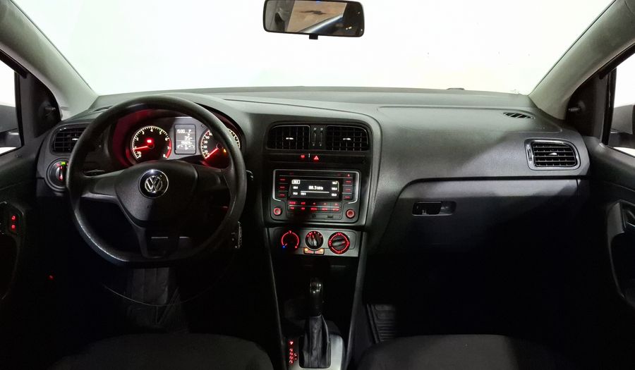 Volkswagen Vento 1.6 COMFORTLINE TIPTRONIC Sedan 2017