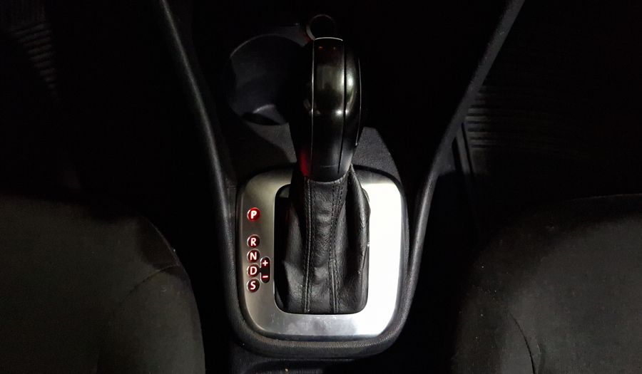 Volkswagen Vento 1.6 COMFORTLINE TIPTRONIC Sedan 2017