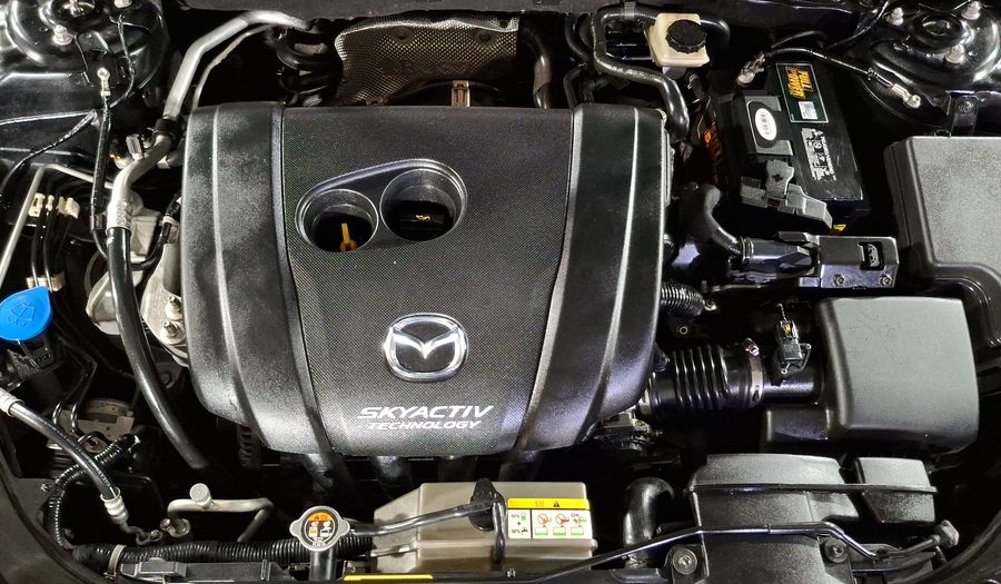 Mazda 3 2.0 SEDAN I TOURING TA Sedan 2015