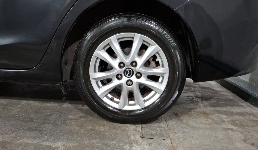 Mazda 3 2.0 SEDAN I TOURING TA Sedan 2015