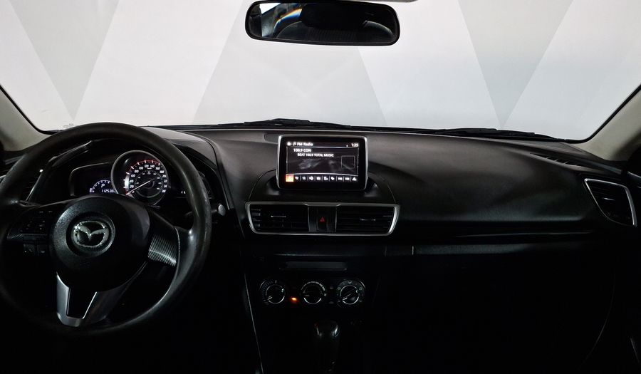 Mazda 3 2.0 SEDAN I TOURING TA Sedan 2015