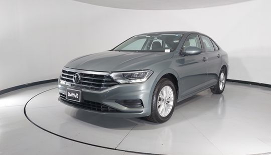 Volkswagen • Jetta