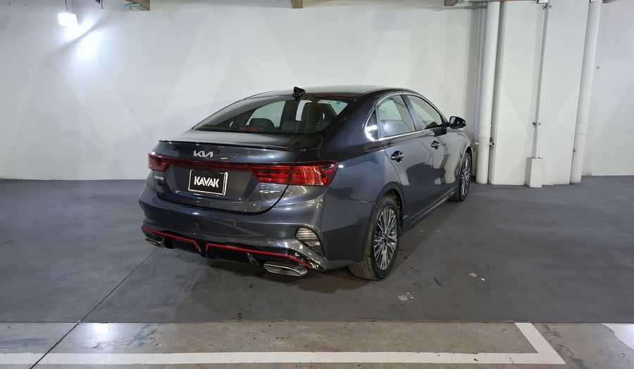 Kia Forte 1.6 GT DCT Sedan 2024