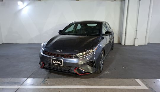Kia • FORTE