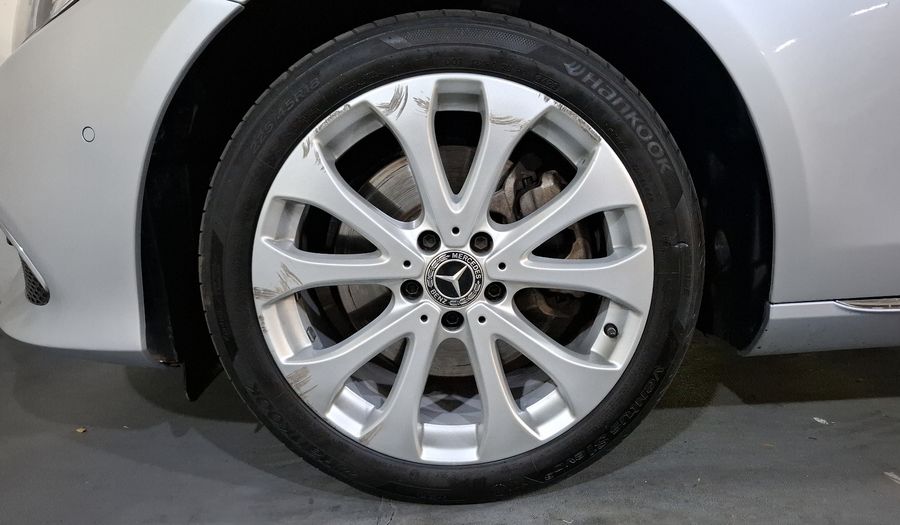 Mercedes Benz Clase E 2.0 200 EXCLUSIVE AUTO Sedan 2019