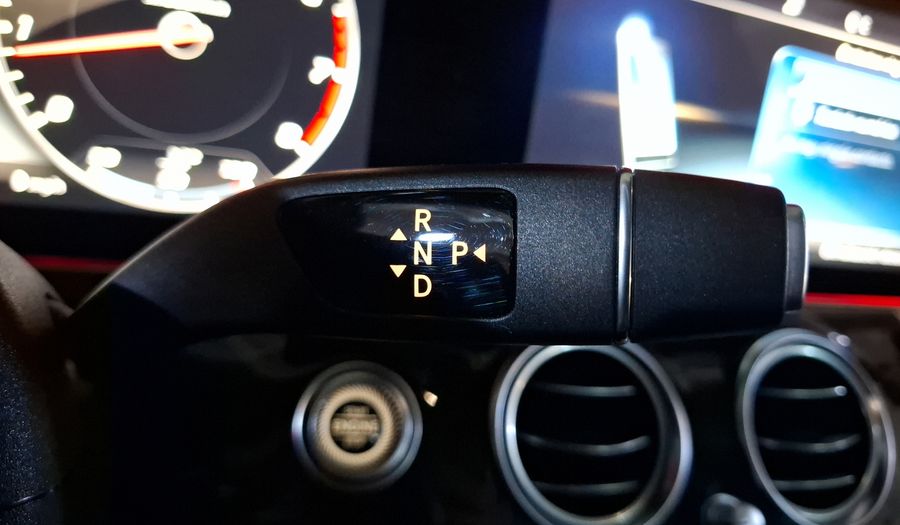 Mercedes Benz Clase E 2.0 200 EXCLUSIVE AUTO Sedan 2019