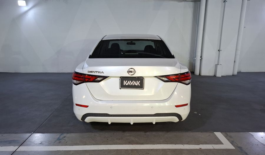 Nissan Sentra 2.0 SENSE CVT Sedan 2021