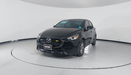 Mazda • Mazda 2