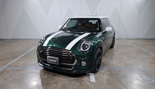 Mini • Cooper