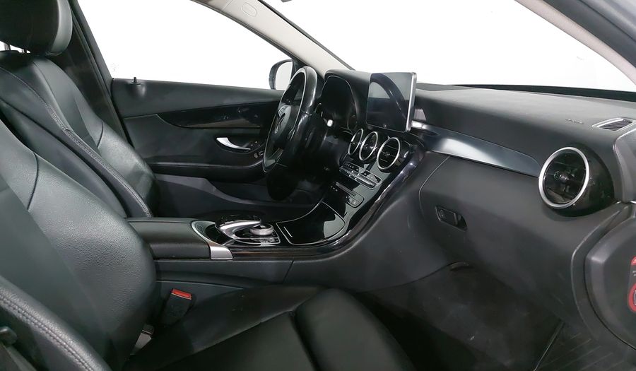 Mercedes Benz Clase C 1.6 180 CGI AT Sedan 2016