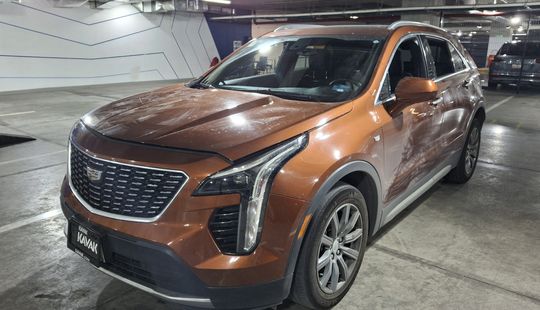 Cadillac • XT4