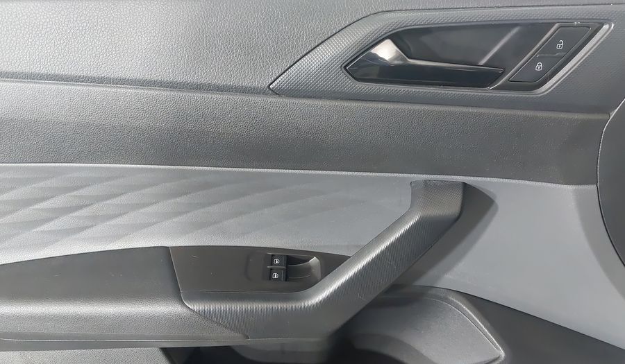 Volkswagen Polo 1.0 TRACK MT Hatchback 2025