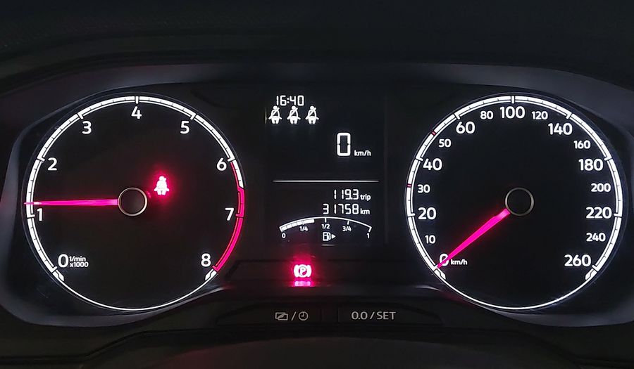 Volkswagen Polo 1.0 TRACK MT Hatchback 2025