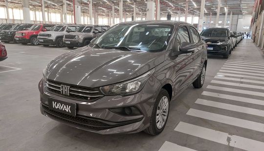 Fiat • Cronos