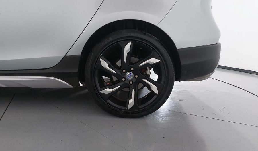 Volvo V40 2.5 T5 AWD INSPIRATION AT Hatchback 2013