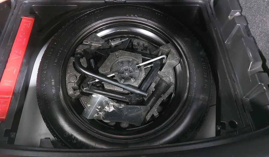 Volvo V40 2.5 T5 AWD INSPIRATION AT Hatchback 2013