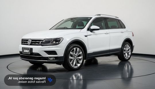 Volkswagen • Tiguan