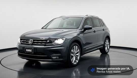 Volkswagen • Tiguan