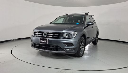 Volkswagen • Tiguan