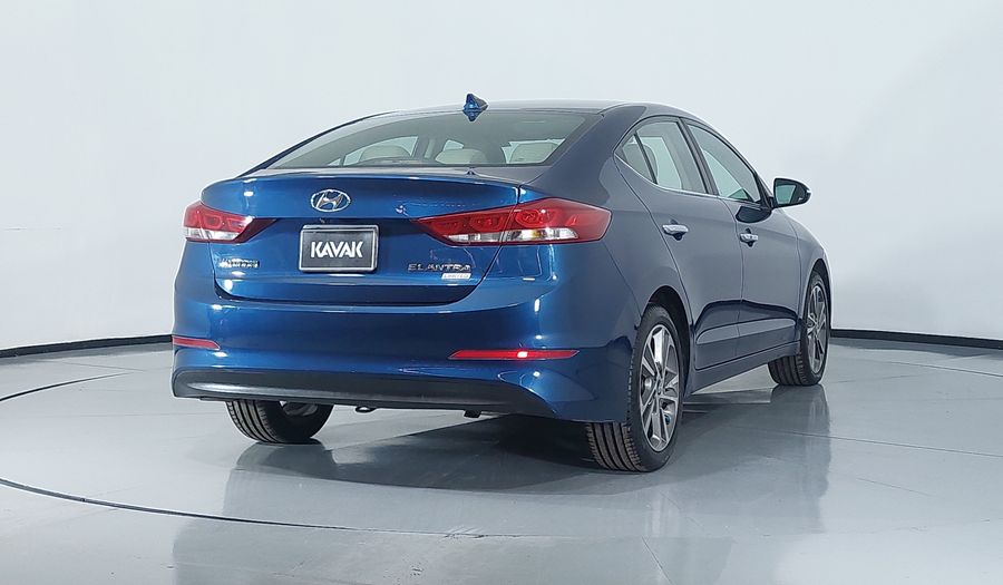 Hyundai Elantra 2.0 LIMITED TECH NAVI AT Sedan 2017