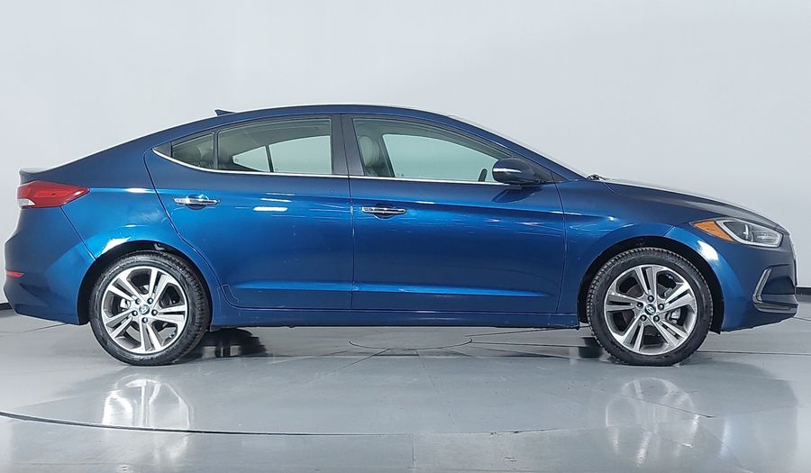 Hyundai Elantra 2.0 LIMITED TECH NAVI AT Sedan 2017
