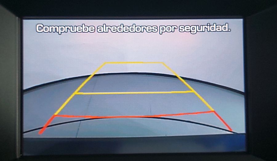 Hyundai Elantra 2.0 LIMITED TECH NAVI AT Sedan 2017