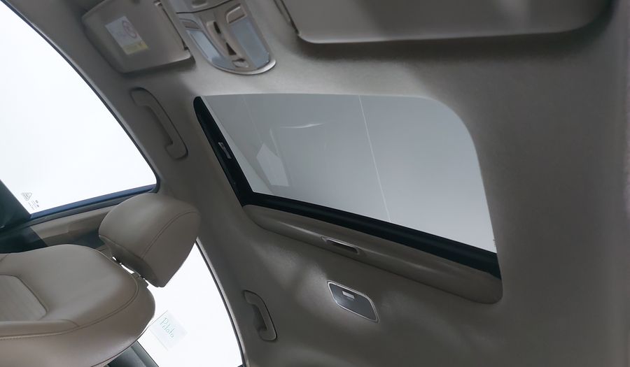 Hyundai Elantra 2.0 LIMITED TECH NAVI AT Sedan 2017